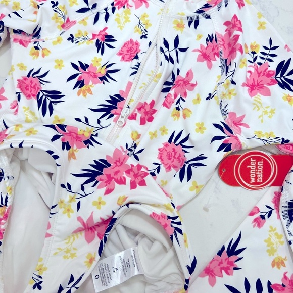 Floral Long Sleeve Swimsuit - Picture 6 of 6